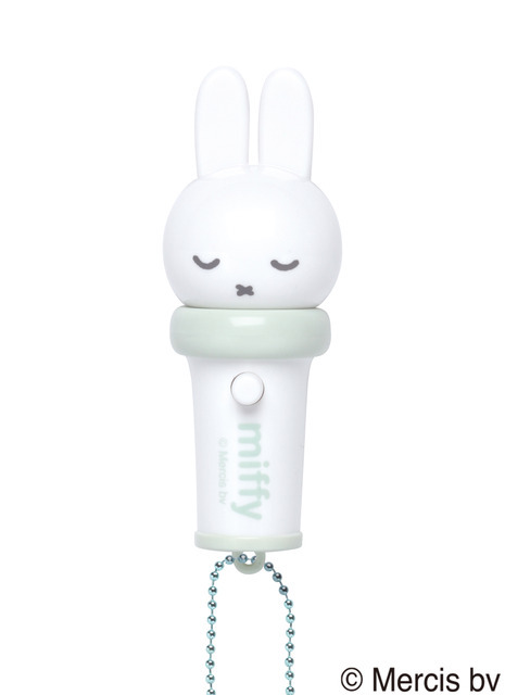 ミッフィー（おやすみ）／Illustrations Dick Bruna © copyright Mercis bv, 1953-2026  www.miffy.com