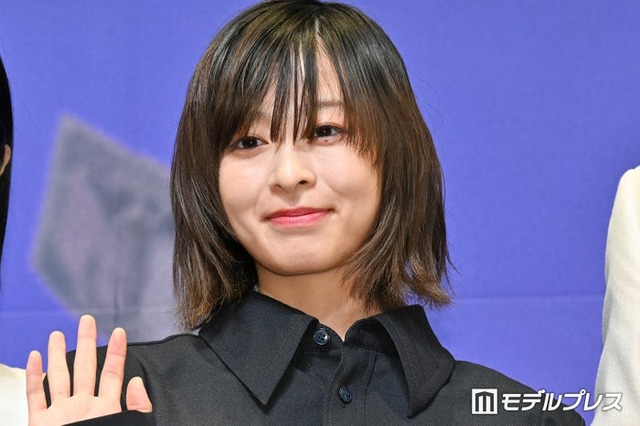 映画「藁にもすがる獣たち」完成披露舞台挨拶に登壇した森七菜（C）モデルプレス