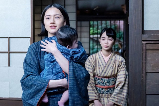 上坂樹里、見上愛「風、薫る」第109話（C）NHK
