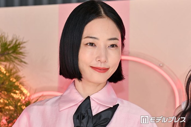 「Netflixリアリティシリーズ『ラヴ上等』ポップアップ＠RAYARD MIYASHITA PARK」オープニングセレモニーに登場したMEGUMI（C）モデルプレス
