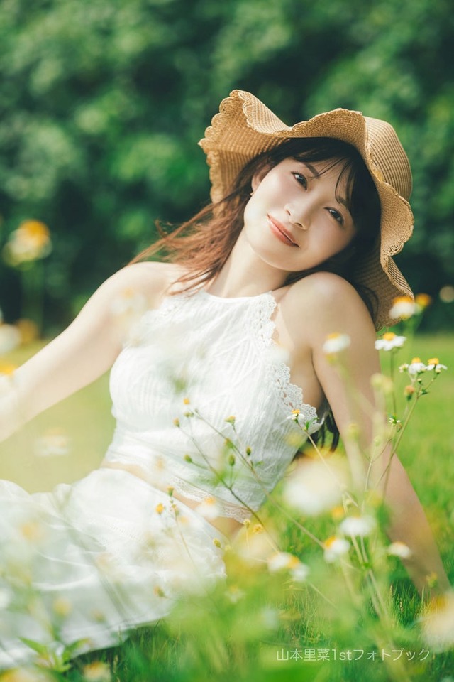 山本里菜（C）東京祐／講談社