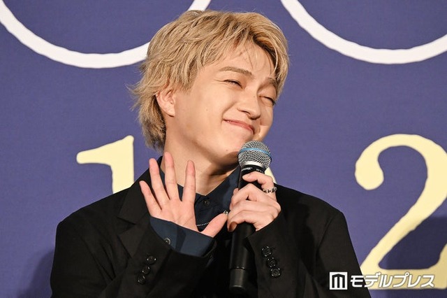 挨拶するだけで大歓声を浴び「まあ、これがアイドルの力っていうやつですね」とドヤ顔を見せた西畑大吾（C）モデルプレス