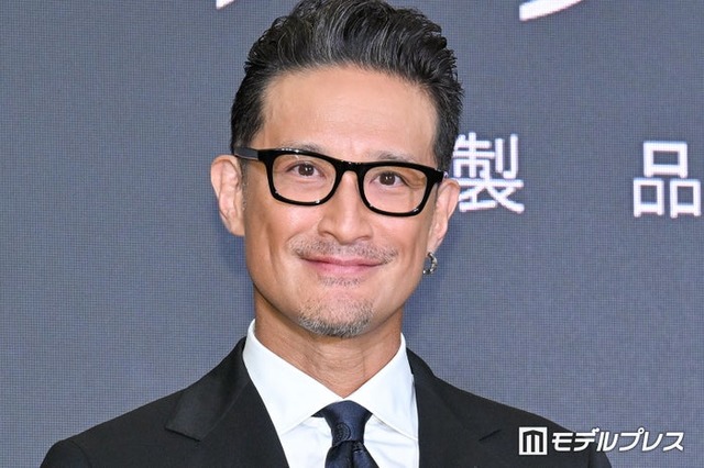「アラウーノ」新製品発表会に出席した松岡昌宏（C）モデルプレス