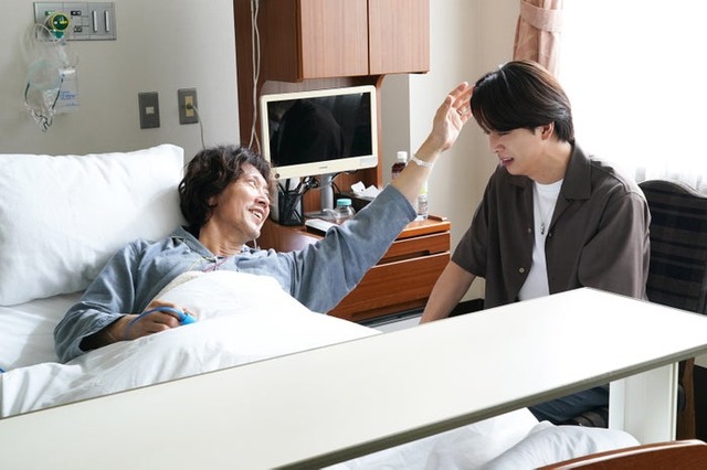 佐々木蔵之介、寺西拓人「ラストノート」第9話（C）フジテレビ