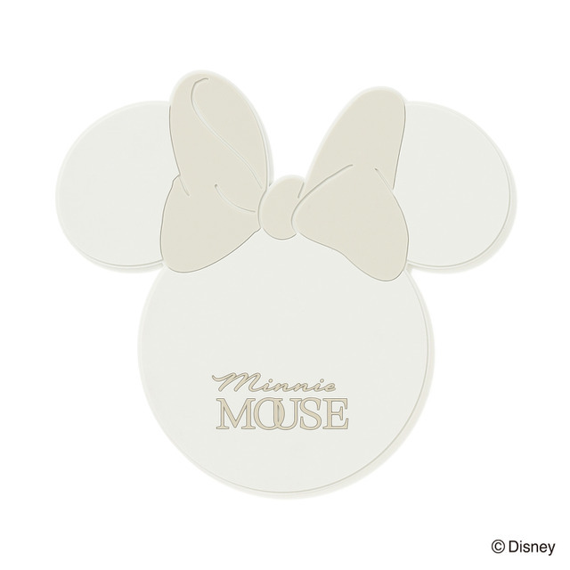 ディズニー コースター各 700 円／© Disney