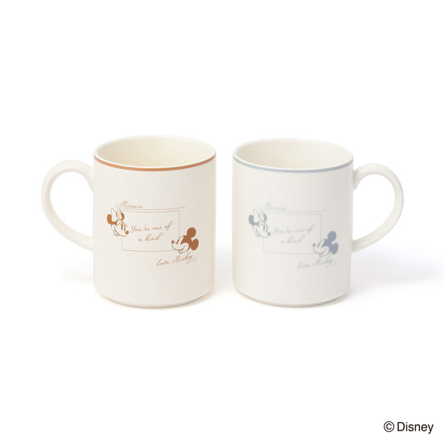 ディズニー ペアマグ レター2,000 円／© Disney