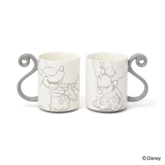 ディズニー ペアマグ モノトーン2,600 円／© Disney