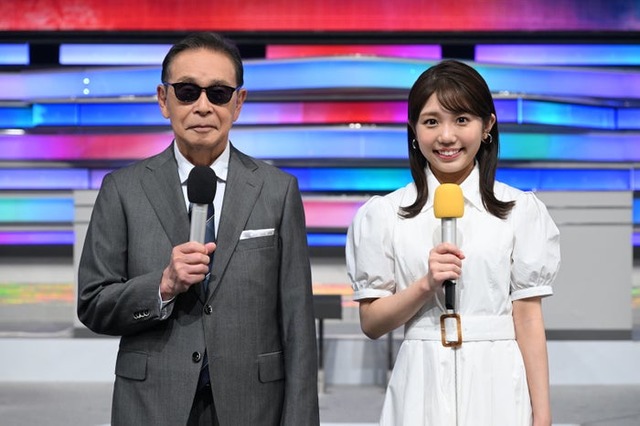 タモリ、鈴木新彩アナ（C）テレビ朝日