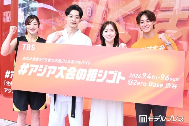 角田夏実、入江陵介、石川佳純（C）モデルプレス