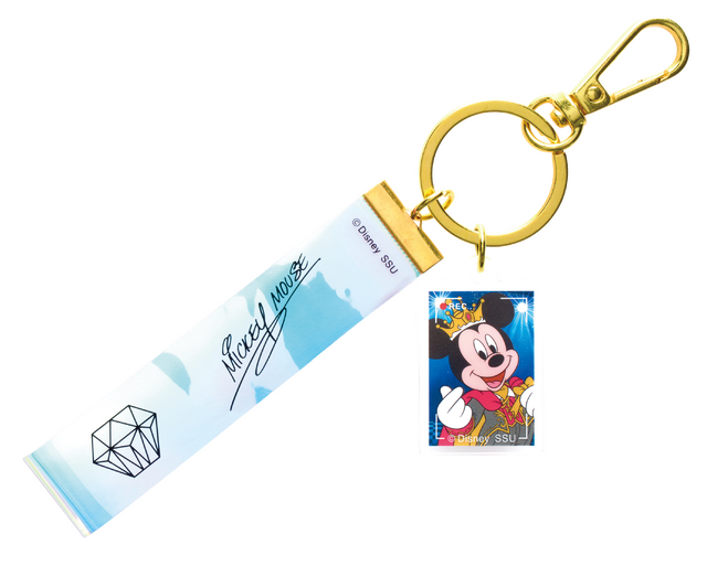 G賞 銀テープ風キーホルダー／© Disney