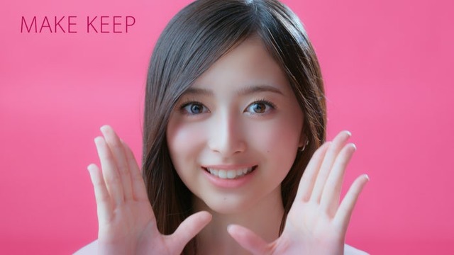 井上和／新WEB CM「どんなときも、まつ毛“超絶かわいい！”」篇（C）乃木坂46LLC