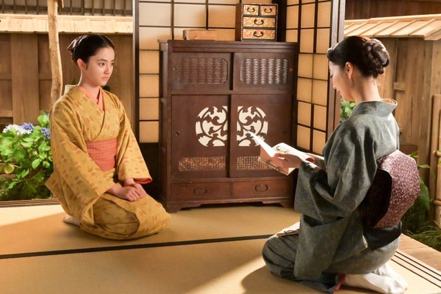 瀧七海、見上愛「風、薫る」第120話（C）NHK