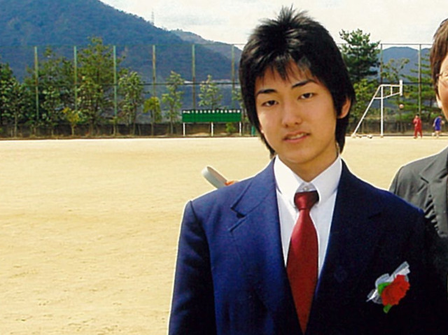  母親を事故で亡くした元レーサーが「大切にする」をカギに美容ブランドMONNALIを立ち上げるまでの一部始終