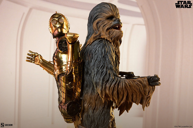 『スター・ウォーズ』 【プレミアム・フォーマット・フィギュア】チューバッカ＆C-3PO／170,000円（税込）