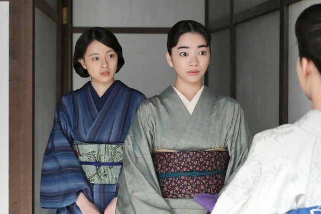 上坂樹里、見上愛「風、薫る」第123話（C）NHK