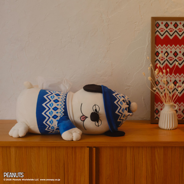 ティッシュボックスケース ￥5,500／© 2026 Peanuts Worldwide LLC