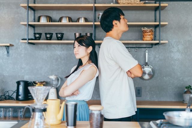 男性がデートで「やっぱオバサンだなぁ」と幻滅してしまう40代女性の振る舞いとは