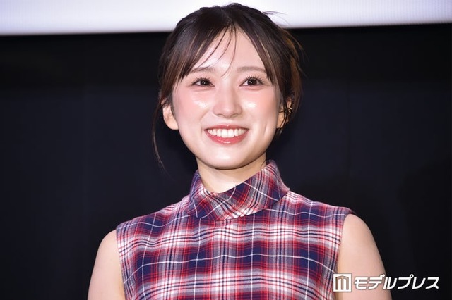 映画『縁の手紙』初日舞台挨拶に登場した矢吹奈子（C）モデルプレス