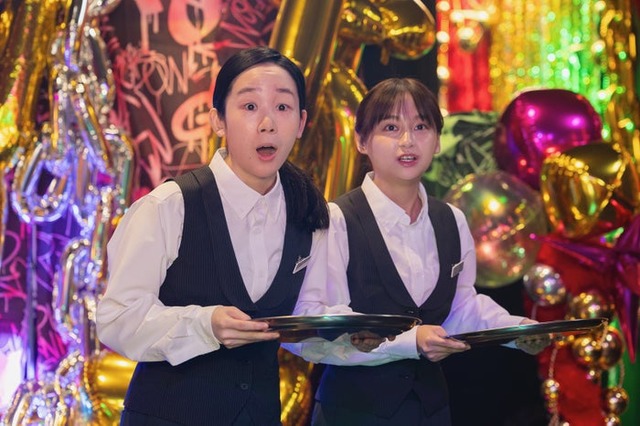影山優佳／Netflixシリーズ「ダウンタイム」独占配信中