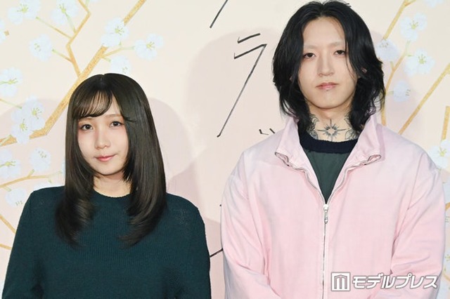 NHK連続テレビ小説「ブラッサム」合同取材会に出席したYOASOBI（C）モデルプレス