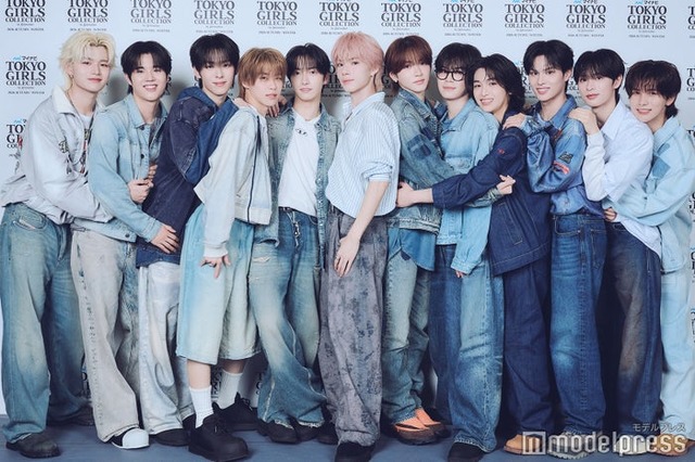 KO1KEYZ（左から）RYUJI、ISSA、SHINHAENG、TOWA、SIYOUNG、YOSHIKI、DAIKI、KOSUKE、KEITO、YURA、RYOGA、YUKI（C）モデルプレス
