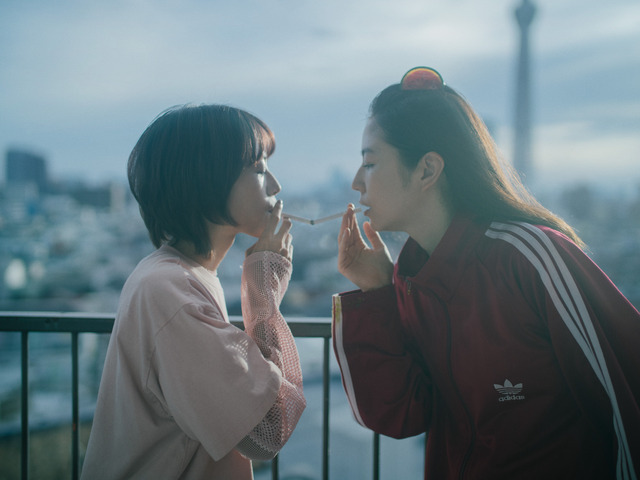 『このごにおよんで愛など』(C) 2026 K2 Pictures　
