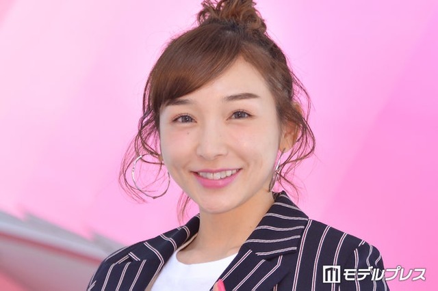 加護亜依（C）モデルプレス