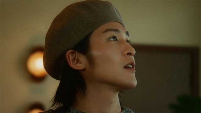 目黒蓮新CM「紅茶のラテ」篇（提供写真）