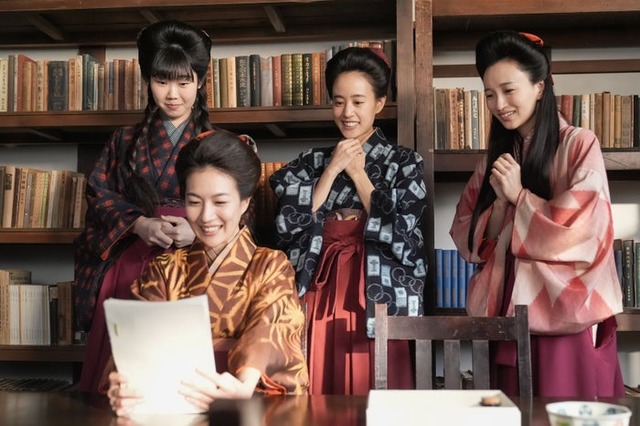 中井千聖、木竜麻生、石橋静河、華優希「ブラッサム」第7話（C）NHK