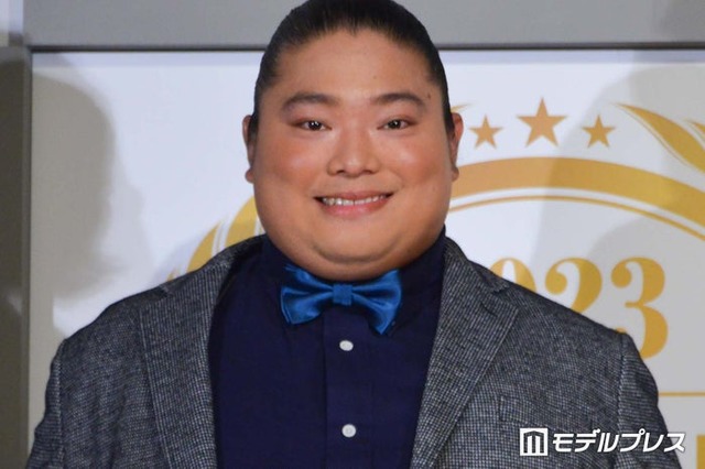 富栄ドラム（C）モデルプレス
