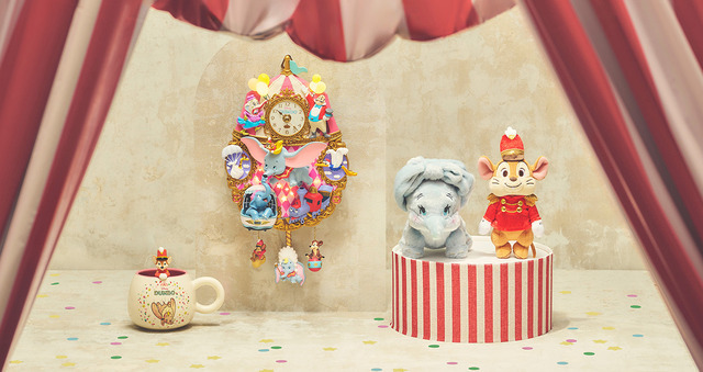 「DISNEY DUMBO 85TH ANNIVERSARY」© Disney