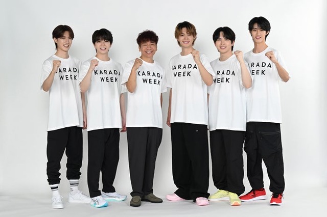 （左から）山中柔太朗、塩崎太智、上田晋也、佐野勇斗、吉田仁人、曽野舜太（C）日本テレビ