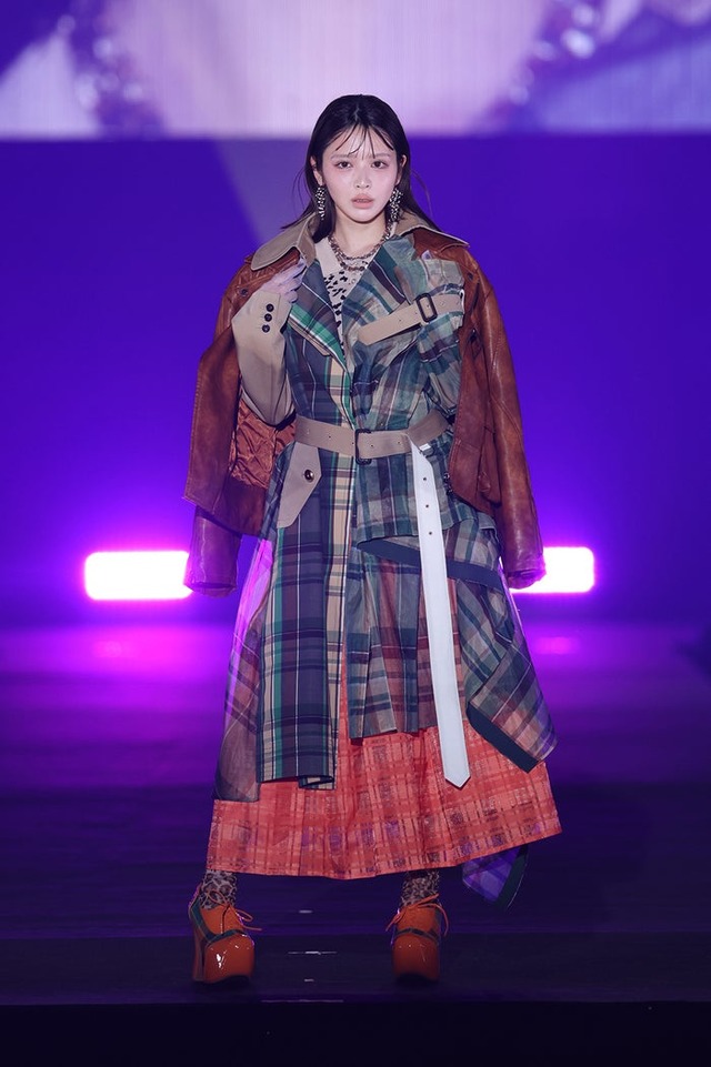 鎮西寿々歌（C）KAWAII LAB. COLLECTION produced by TGC