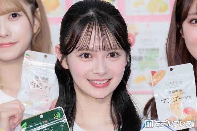 記者会見に出席した伊藤百花（C）モデルプレス
