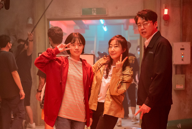 『ハイファイブ！』　© 2025 NEXT ENTERTAINMENT WORLD & ANNAPURNA FILMS. All Rights Reserved.