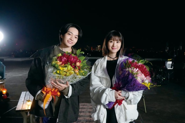 西畑大吾、福本莉子「時給三〇〇円の死神」メイキング写真（C）2026藤まる／双葉社・「時給三〇〇円の死神」製作委員会