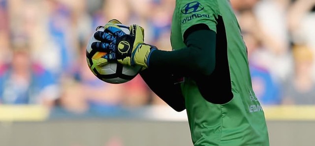 今月移籍したばかりの22歳GK、事故死