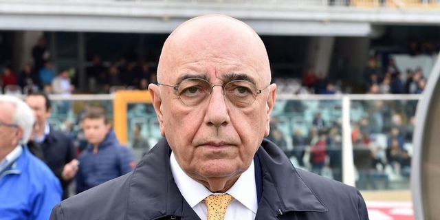 ミラン元副会長、突如政治家に転身へ！