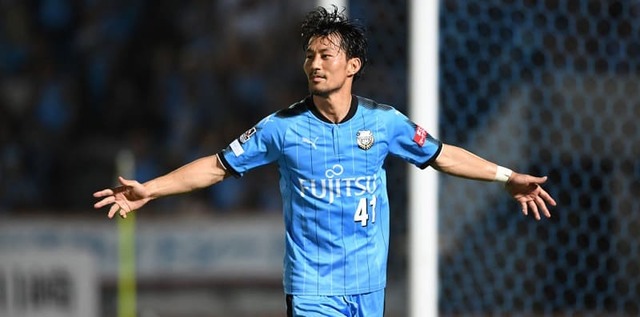 25秒で何回リフティングできる？川崎MF家長昭博、凄まじい記録を叩き出す