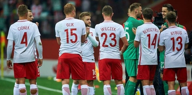 日本と同組のポーランド、韓国と対戦！先発の11人はこんな顔ぶれだった