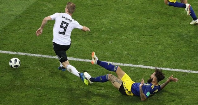 W杯で戦犯扱い…スウェーデン代表選手、インスタ大炎上で殺人予告も