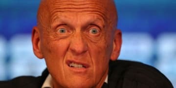コッリーナさん、UEFAの役員を突如退任
