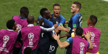 フランス、20年ぶり2回目のW杯優勝！クロアチアを4-2で下す