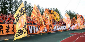22日、レノファ山口にあの「ひょっこりはん」がひょっこりやってくるらしいぞ！