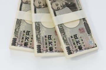 お金を貯めたい会社員は、勤務先に「財形貯蓄制度」があるかを調べてみてください。財形貯蓄制度には3種類があり、利息が非課税になるなどのメリットがあります。