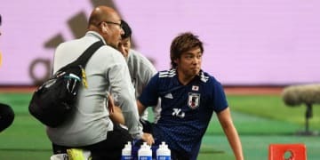 日本代表「レイソルコネクション」出るか？怪我の伊東純也と酒井宏樹がパチリ