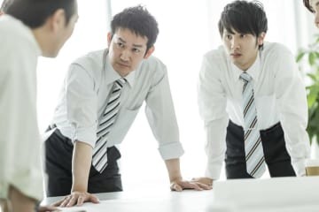 ピンチに陥ったとき、他人から批判されたとき、あなたはどういう態度を取るでしょうか。