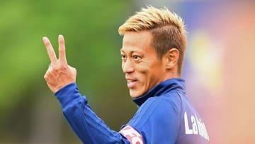 本田圭佑に4番を「取られた」DF、彼の“心遣い”に大感激！そのエピソードとは