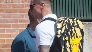 J降臨のイケメン！フェルナンド・トーレスの「歴代私服ファッション」を見る