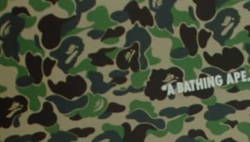 「PSGとBAPE」のコラボアイテム！先取りで見てみよう